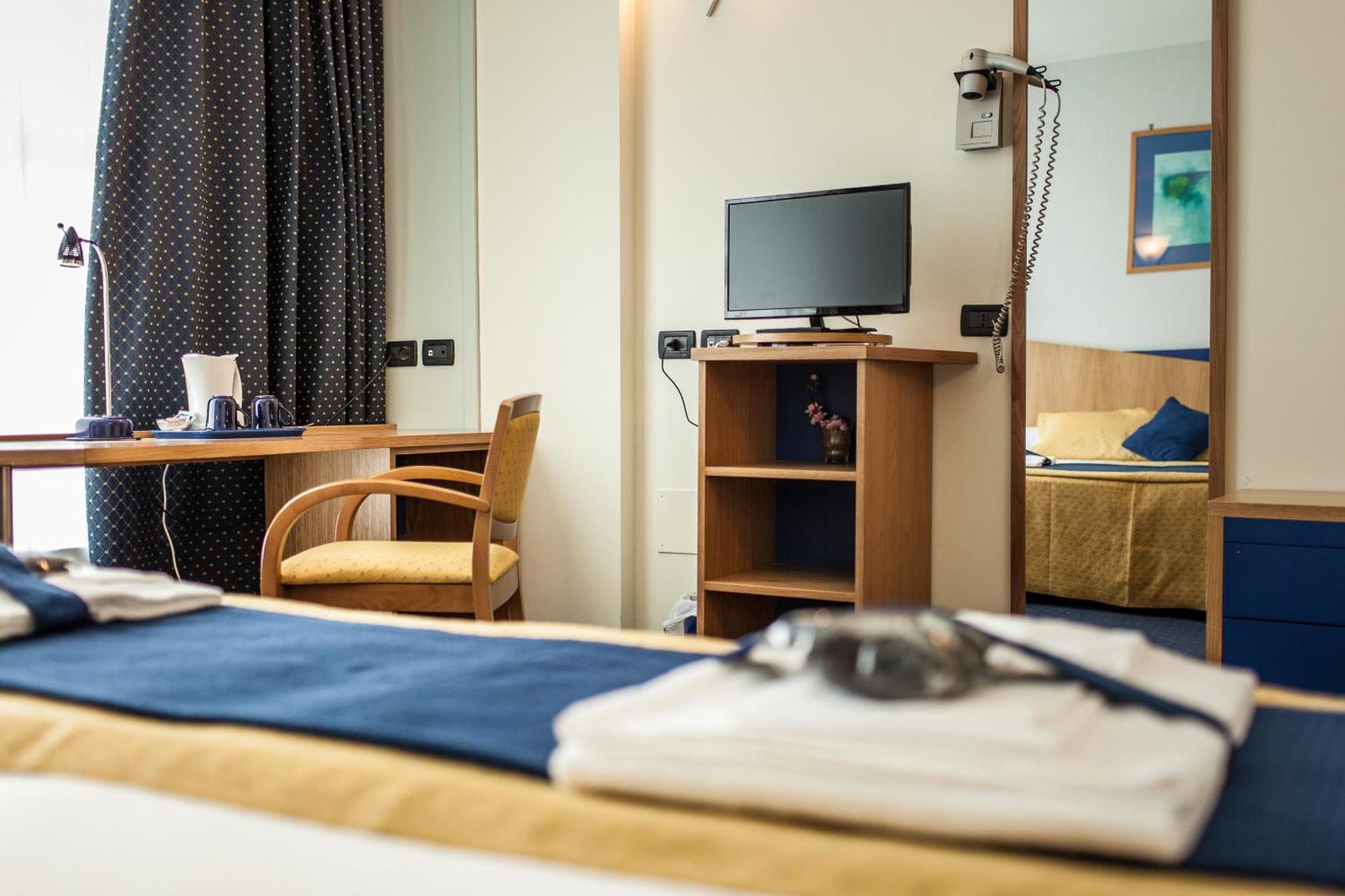 Hotel Mastai Σενιγκάλια Εξωτερικό φωτογραφία